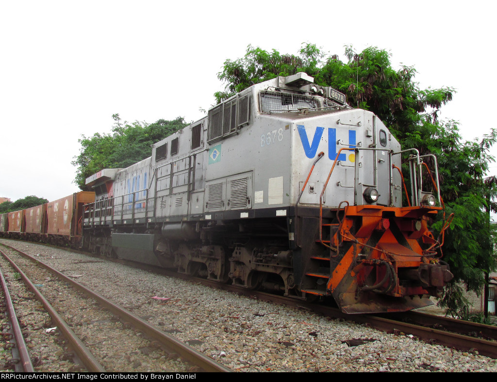 VLI 8678